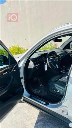 بی ئێم دەبڵیو X3